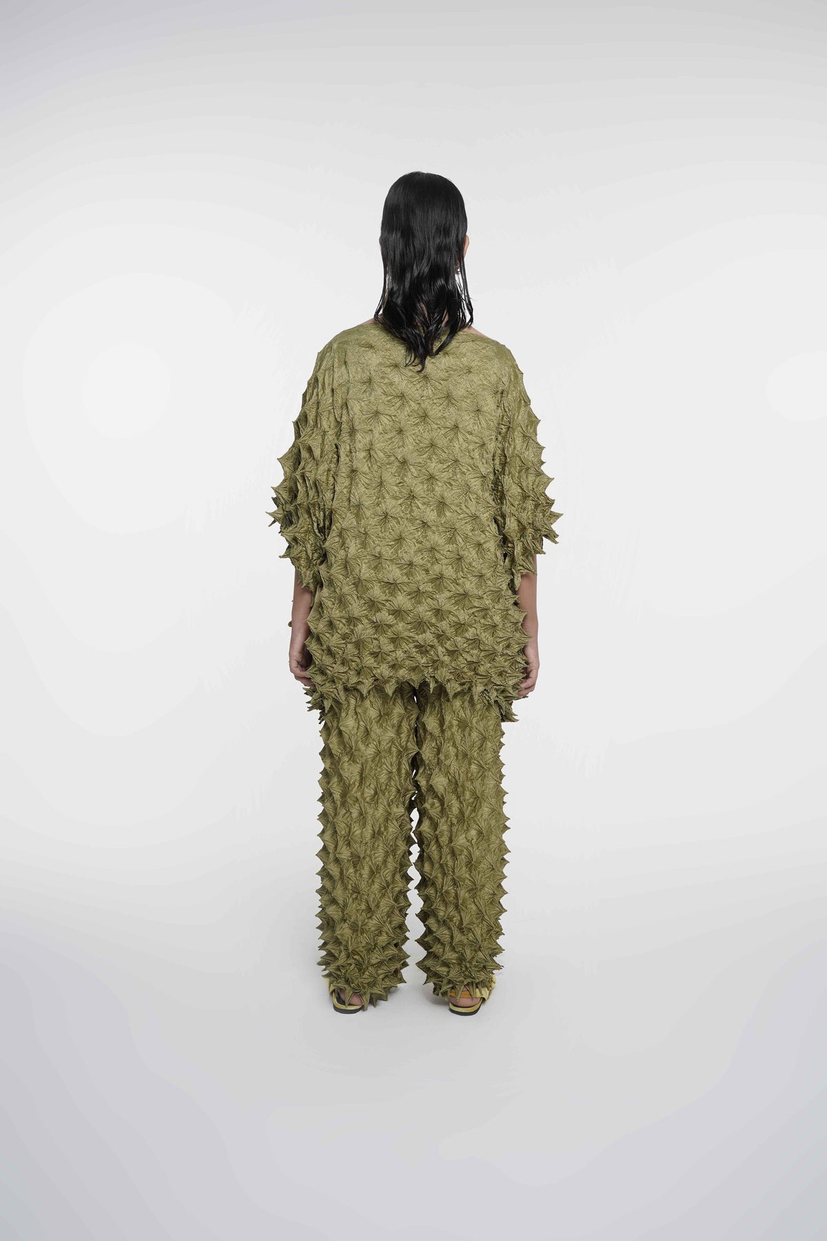 FUGUKU PONCHO TOP - OLIVE