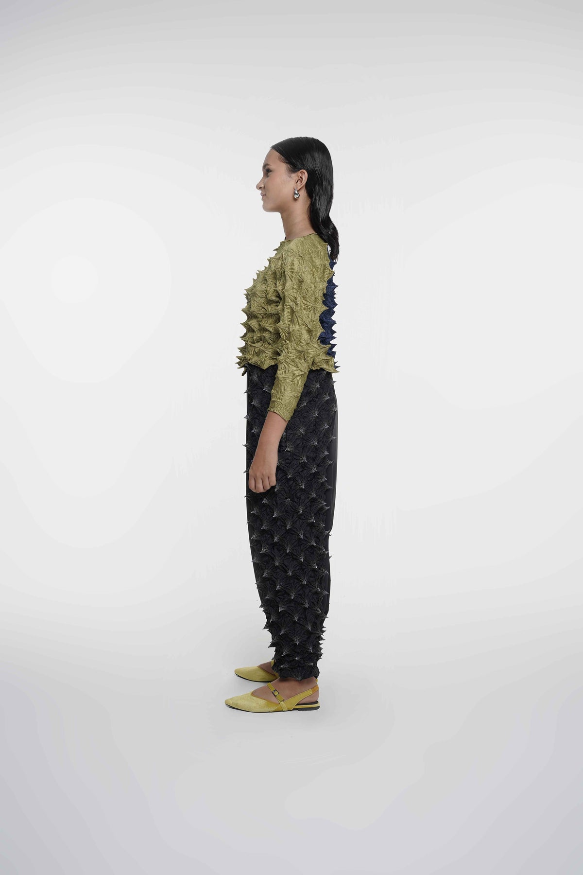 FUGUKU PUZZLE TOP - OLIVE/NAVY