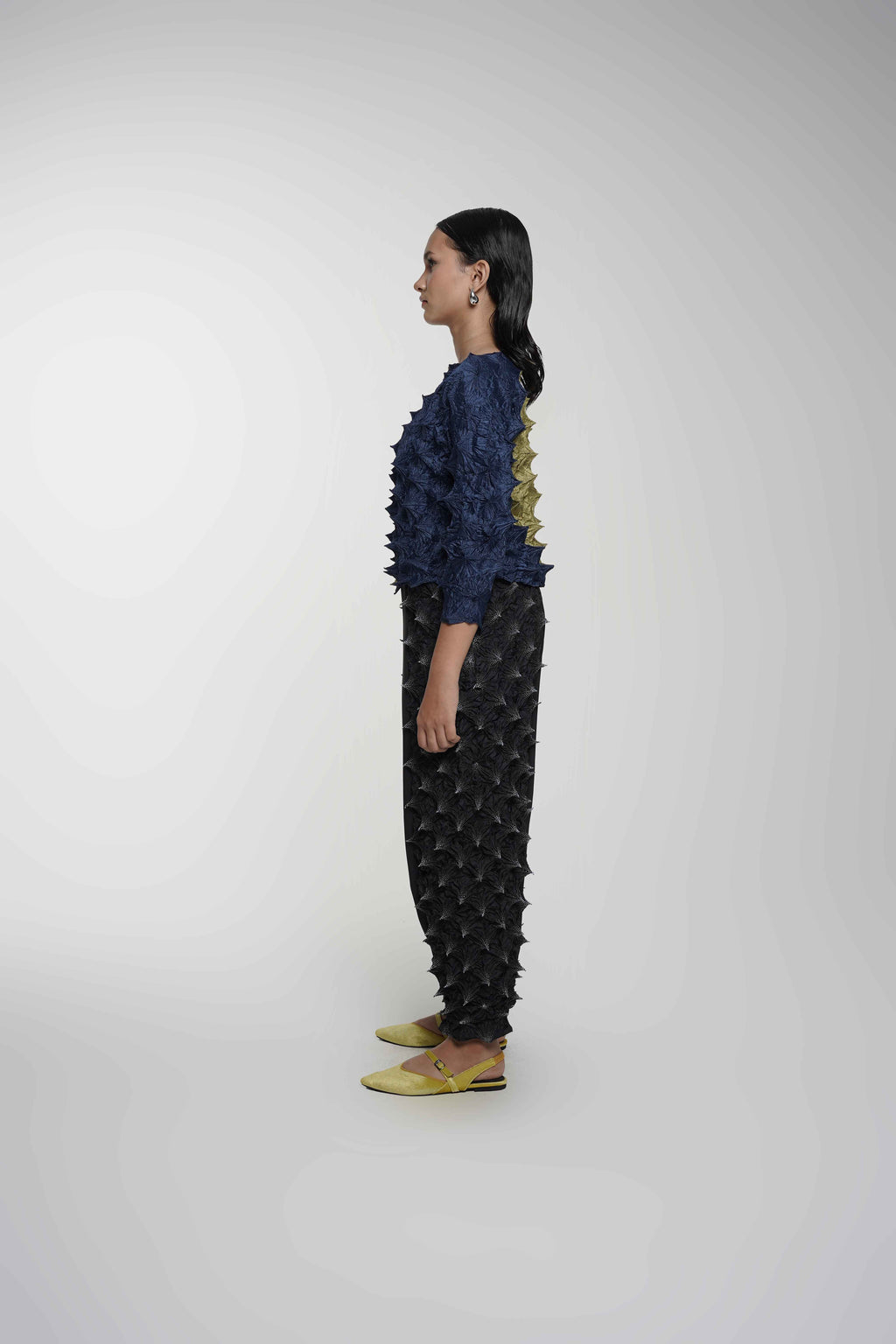 FUGUKU PUZZLE TOP - OLIVE/NAVY