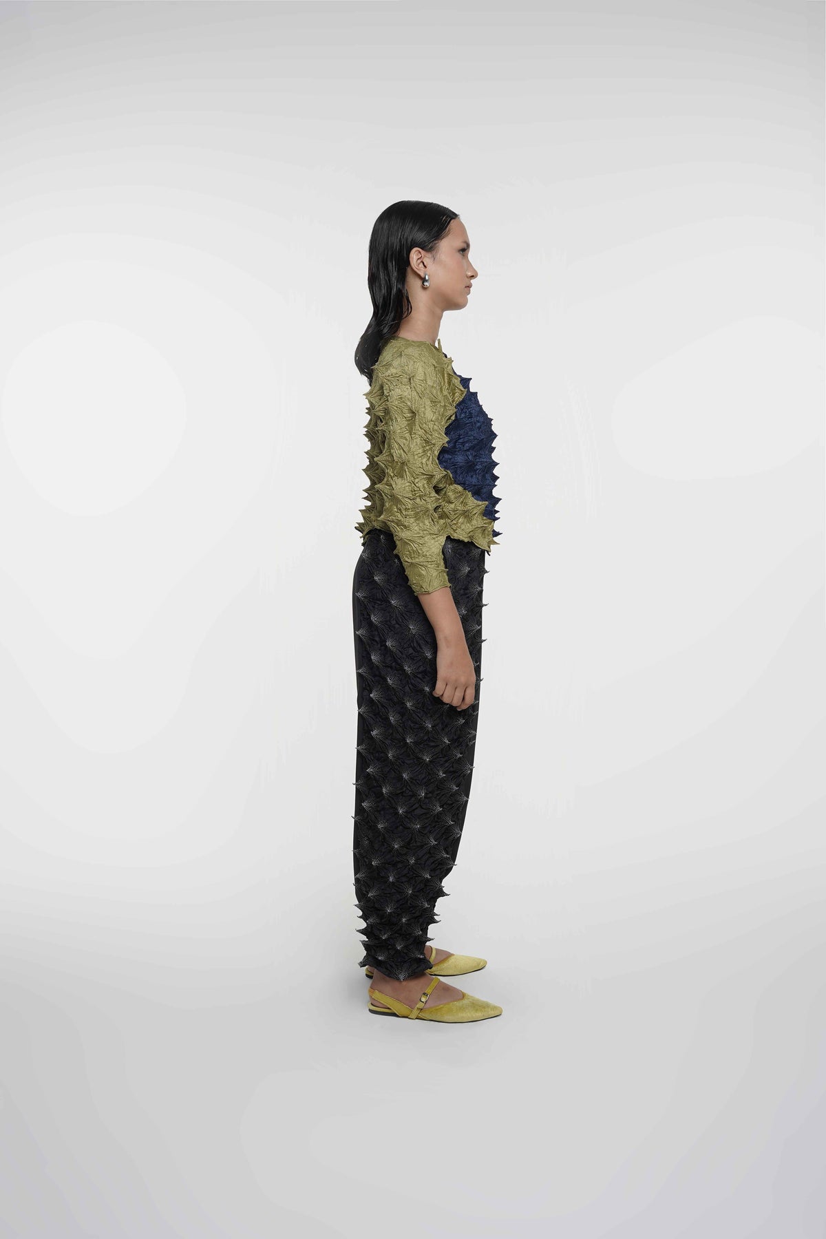 FUGUKU PUZZLE TOP - OLIVE/NAVY