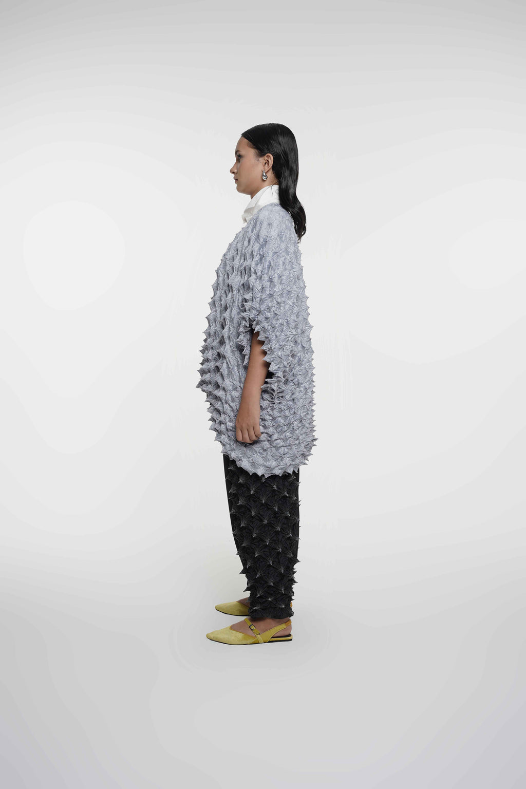 FUGUKU KIMONO OUTERWEAR - SILVER