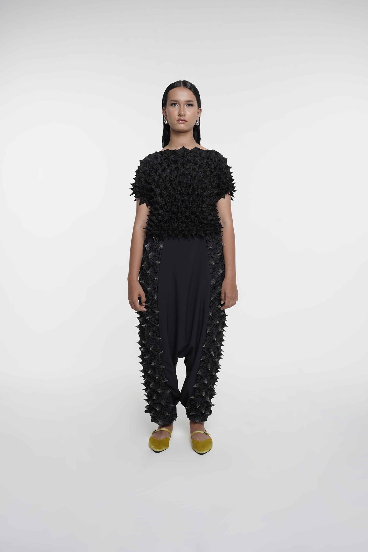FUGUKU PONCHO TOP - BLACK