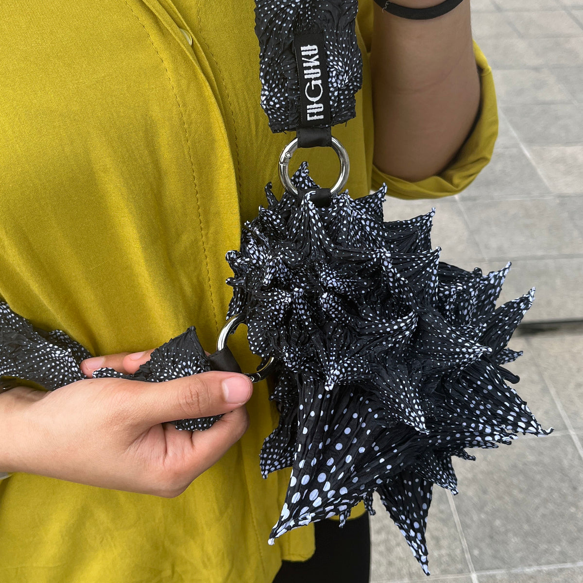 FUGUKU SLING BAG - GALAXY BAG - NOIR