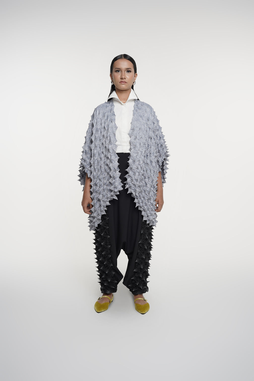 FUGUKU KIMONO OUTERWEAR - SILVER