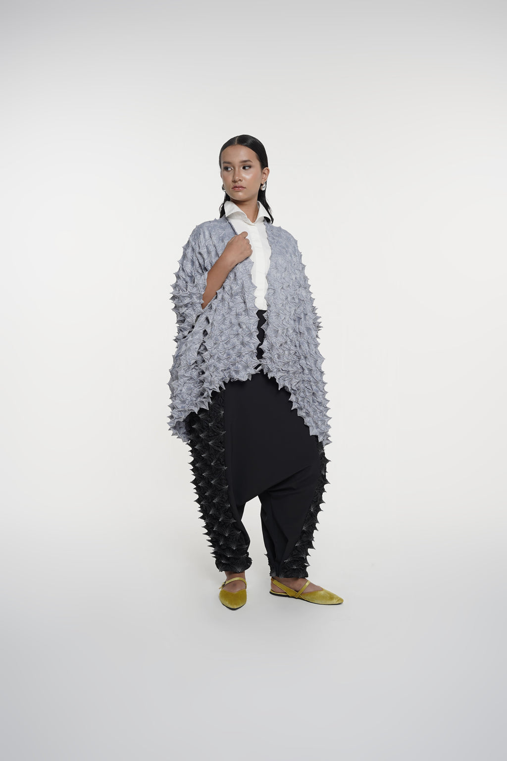FUGUKU KIMONO OUTERWEAR - SILVER